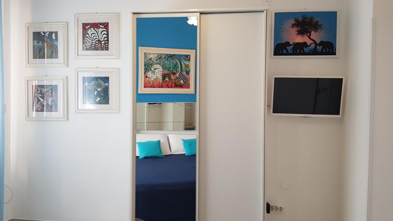 Ferienwohnung Amanda'S Taranto Exterior foto