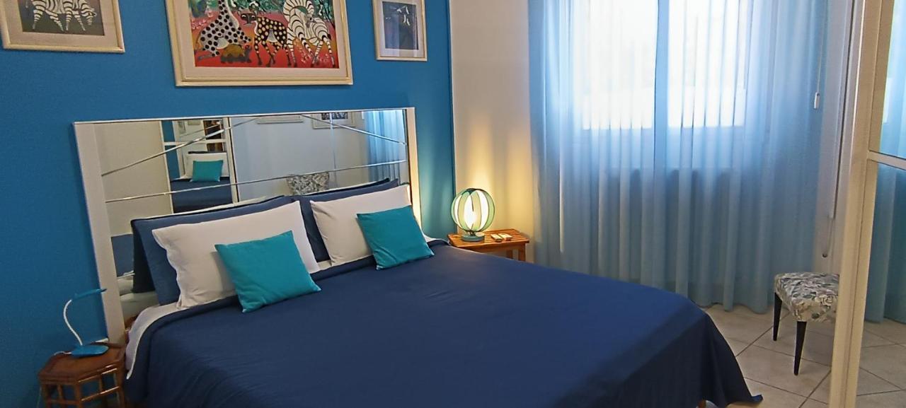 Ferienwohnung Amanda'S Taranto Exterior foto
